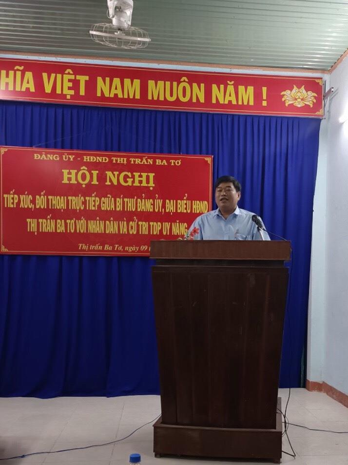 Đồng chí Nguyễn Hồng Quân, HUV - Bí thư Đảng ủy phát biểu