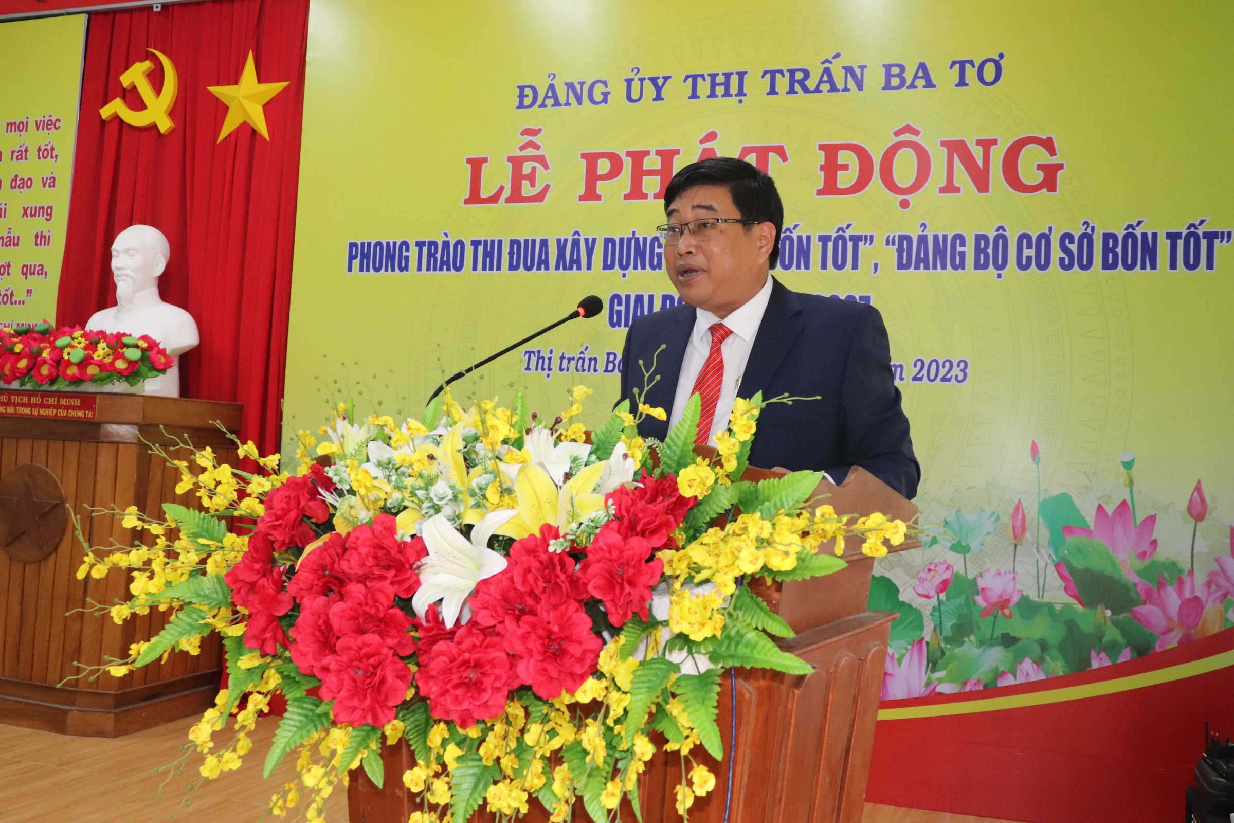 Đảng uỷ thị trấn Ba Tơ phát động phong trào thi đua xây dựng “chi bộ bốn tốt”, “đảng bộ cơ sở bốn tốt” giai đoạn 2022 - 2027